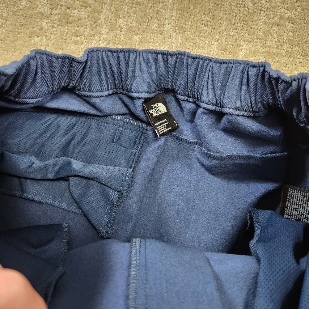 The North Face Camden Softshell Pants Men Small Windwall Fleece Lined DWR Belted